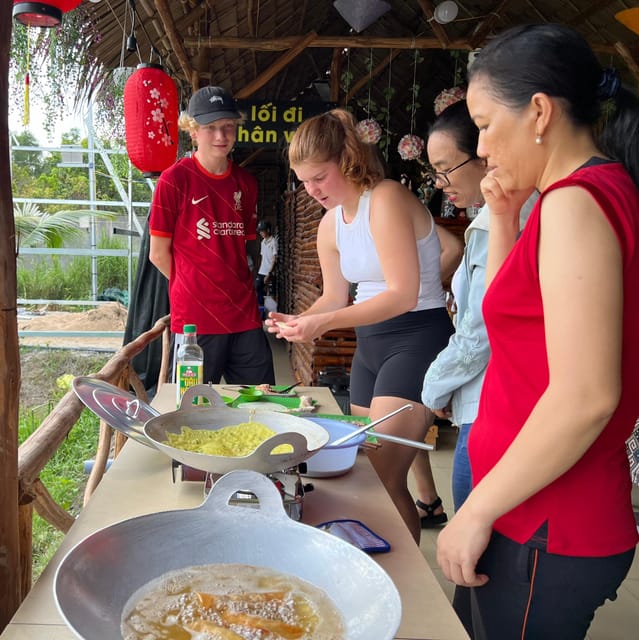 Biking and cooking class in the rural tour at Can Tho - Cycling rural trails around Can Tho