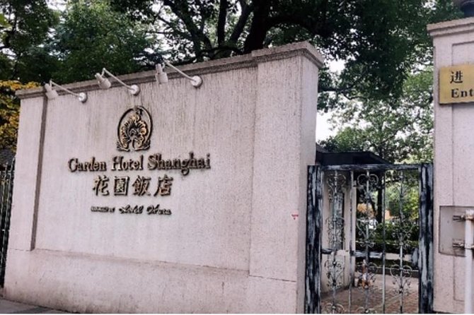 Biking Real Shanghai& Enjoy Local Food - Xintiandi and the Shift From Old to New