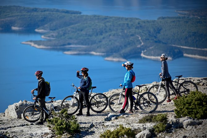 Biking Vidova - Skrip & museum of olive oil - Splitska - Postira - Key points to know before booking