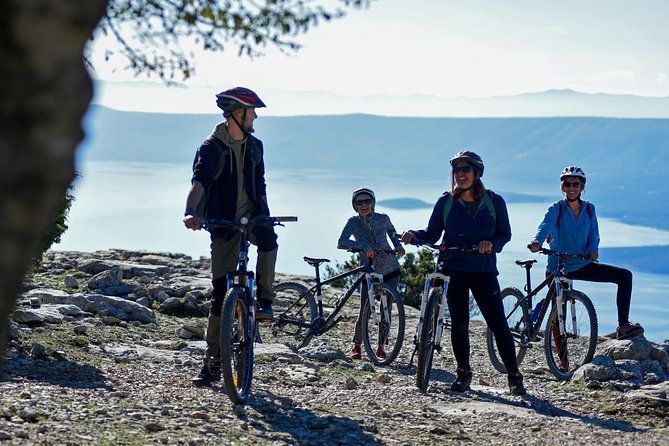 Biking Vidova - Skrip & museum of olive oil - Splitska - Postira - Splitska and Postira: reaching the sea