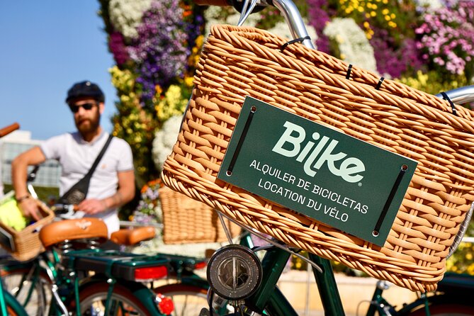 BILBAO-City Highlights Bike Tour - From shipyards to the Itsasmuseum