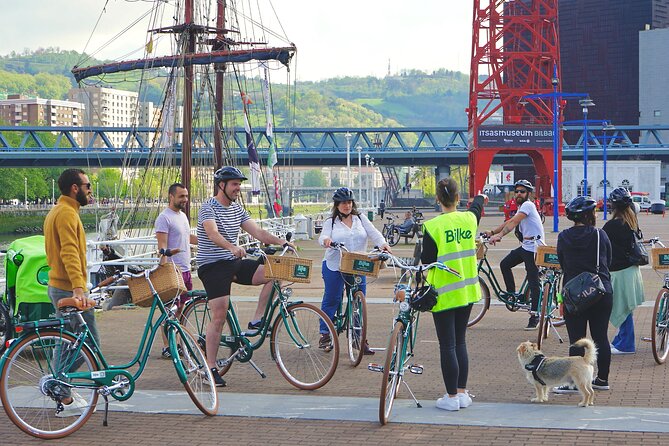 BILBAO-City Highlights Bike Tour - The best river views at Puente Pedro Arrupe