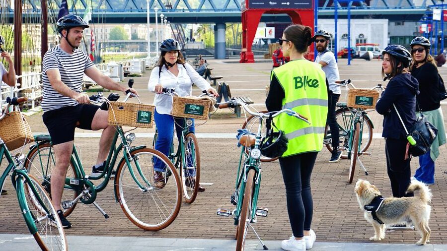 Bilbao: City Highlights Guided Bike Tour - Euskalduna Palace, the docks, and Doña Casilda Park