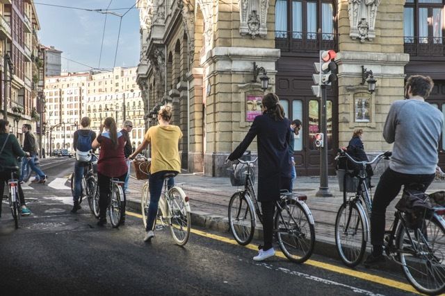 Bilbao: Street Art Small Group E-Bike Tour - Key points to know before booking