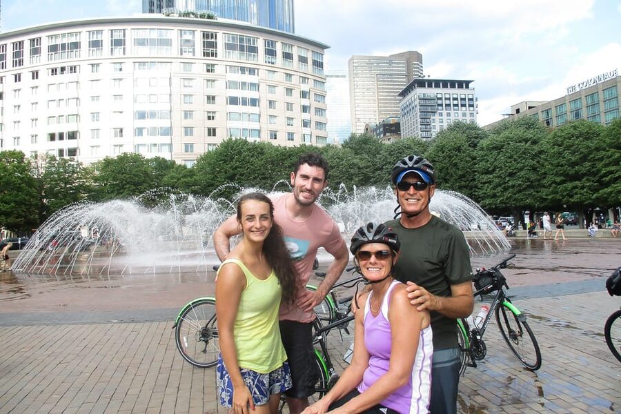 Boston: 2.5-Hour City View Bike Tour - Boston Common and the nearby historic core