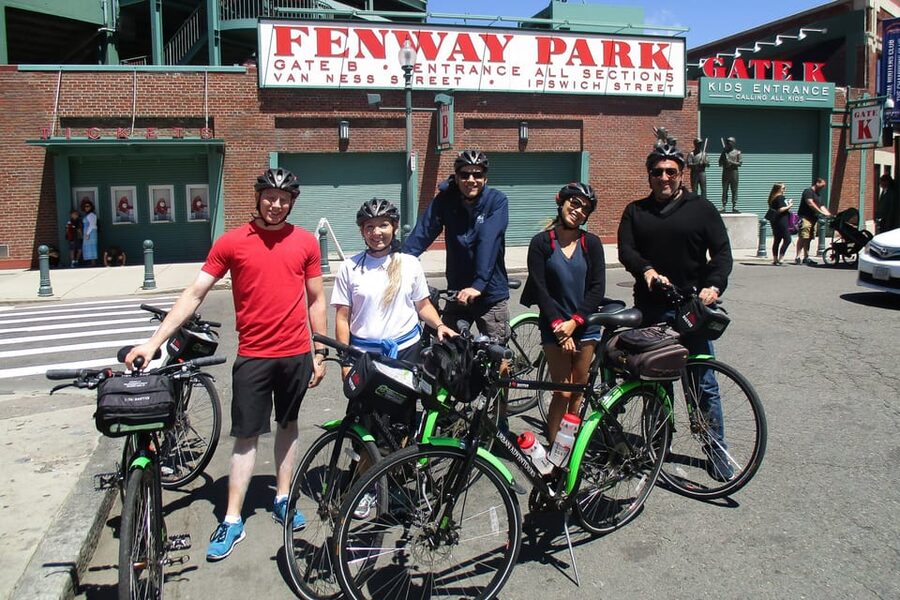 Boston: 2.5-Hour City View Bike Tour - Along the Charles River Esplanade