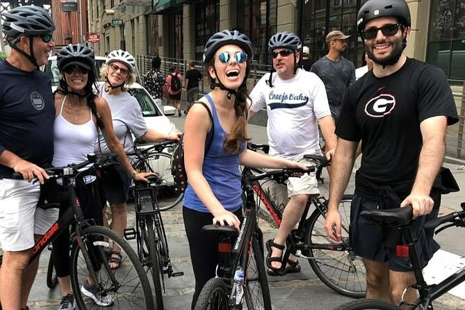 Brooklyn Bike Tour - Starting in DUMBO beneath Brooklyn’s bridges