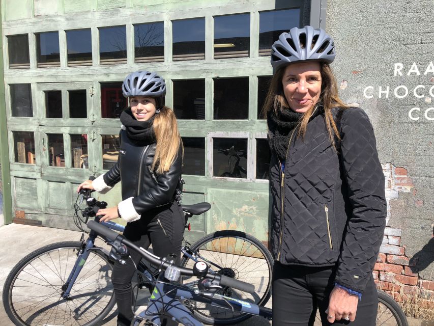 Brooklyn: Sightseeing Bike Tour with Local Guide - Is $98 a good value?