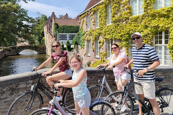 Bruges by bike with friends and family! - Sint-Janshuismolen and the outer city