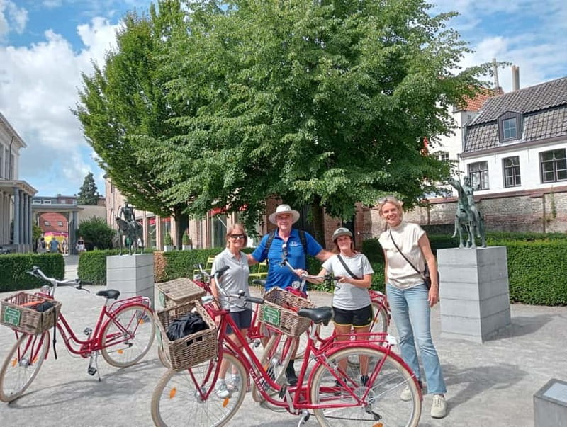 Bruges: Guided Retro Bike Tour of Highlights and Hidden Gems - Five things to know before you pedal away