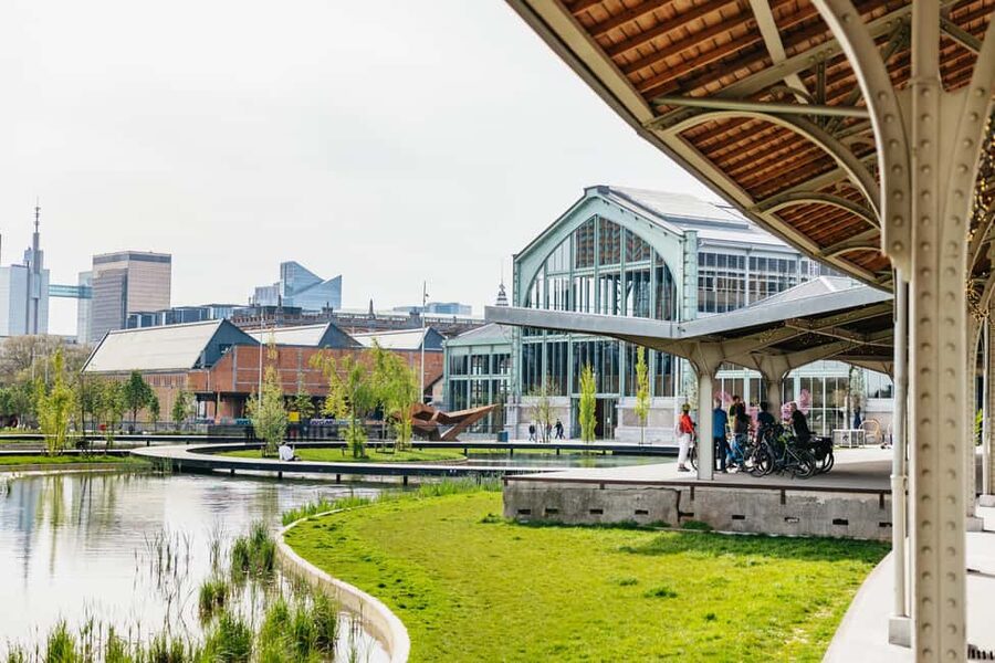 Brussels: City Highlights and Hidden Gems Bike Tour - Booking Advice and Final Verdict