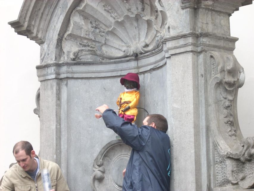 Brussels: Sightseeing Bike Tour - The European Quarter and Jubilee Park