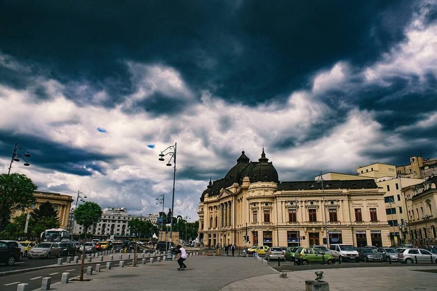 Bucharest: Half Day Bike Tour - Parliament Palace And The Price Of Grand Plans