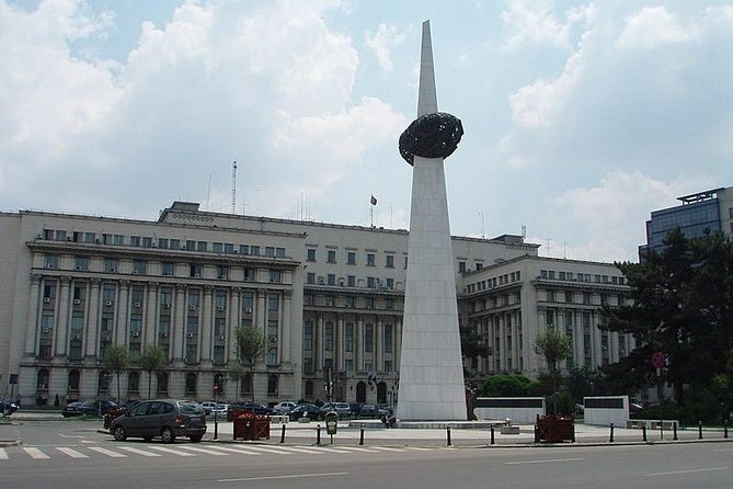 Bucharest Highlights Bike Tour - Manuc’s Inn and the food on Bucharest’s crossroads
