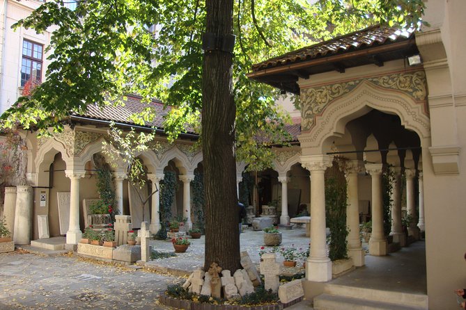 Bucharest Highlights Bike Tour - Parks, communist design, and the winter Royal Palace