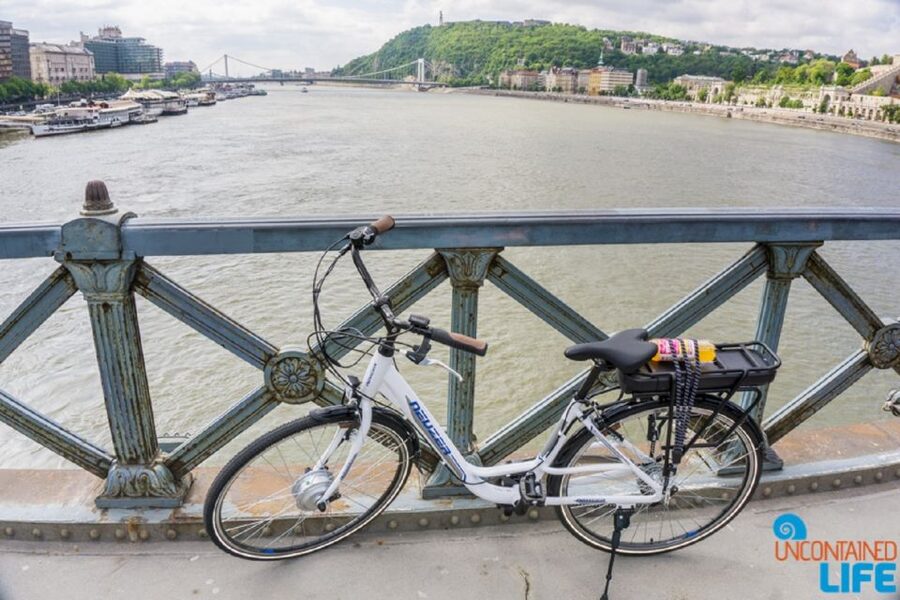 Budapest: E-Bike Guided Tour and Castle Hill - Key points at a glance