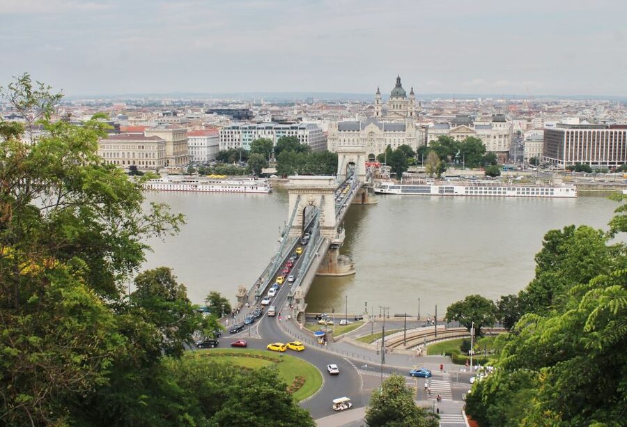 Budapest: Guided City Tour by E-Bike - Margaret Bridge and the calm of Margaret Island