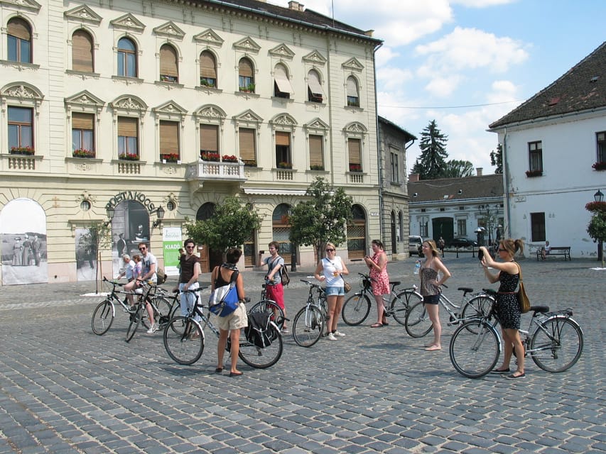 Budapest to Szentendre e-Bike Tour with a local guide - Following the Danube toward Szentendre