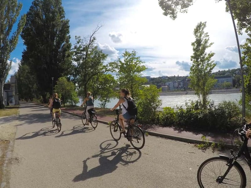 Budapest to Szentendre e-Bike Tour with a local guide - Returning to Budapest by rail or river