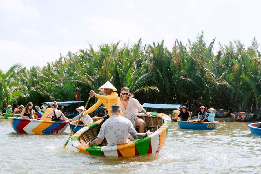BUFFALO RIDING -BASKET BOAT & BIKE TOUR-HOI AN - Guides make the difference