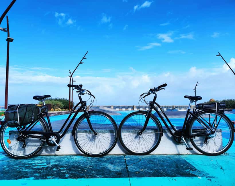 Cadiz: 1.45H Guided Segway/eScooters/EBikes for Big Groups - Rolling through Cádiz’s small streets