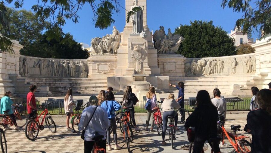 Cadiz: City Bike Tour - Why a bike makes sense in Cádiz