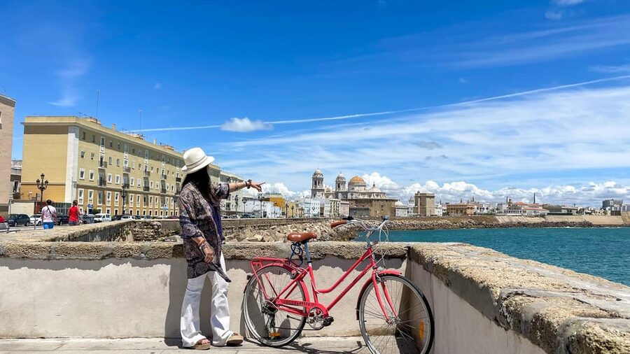 Cadiz: City Bike Tour - The pace, safety, and physical demands