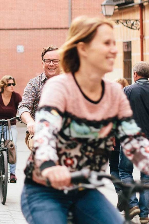 Cadiz: City Sightseeing Guided Tour by Bike - What makes this Cadiz bike tour worth considering