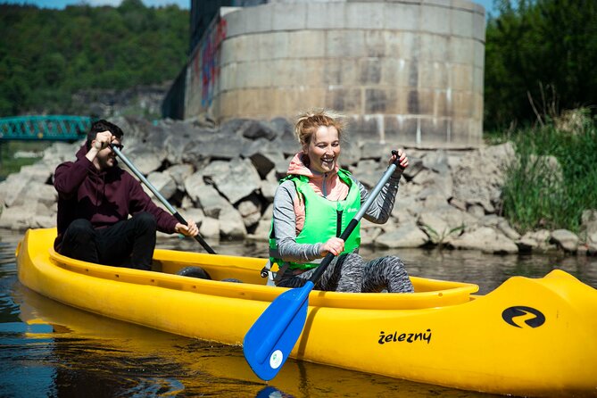 Canoeing on the Elbe river + Bike rental from Děčín to Bad Schandau - Crossing from water to bicycle