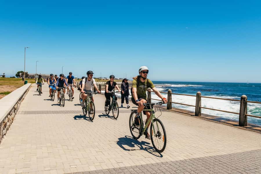 Cape Town: Guided Bike Tour - Starting at AWOL Tours and getting ready