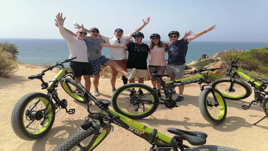 Carvoeiro E-bike Tours - Relax Tour - Carvalho cliffs and the thrill of the coast