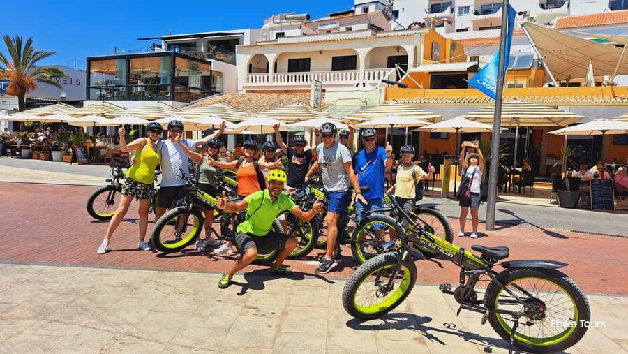Carvoeiro E-bike Tours - Relax Tour - Starting with the Alfanzina Lighthouse