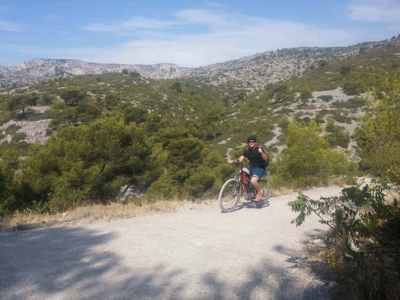 Cassis: Calanques and Viewpoints Tour by Mountain E-Bike - Why this Cassis bike tour is worth considering