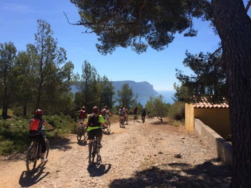 Cassis: Calanques and Viewpoints Tour by Mountain E-Bike - Getting to Piscine Cap Provence