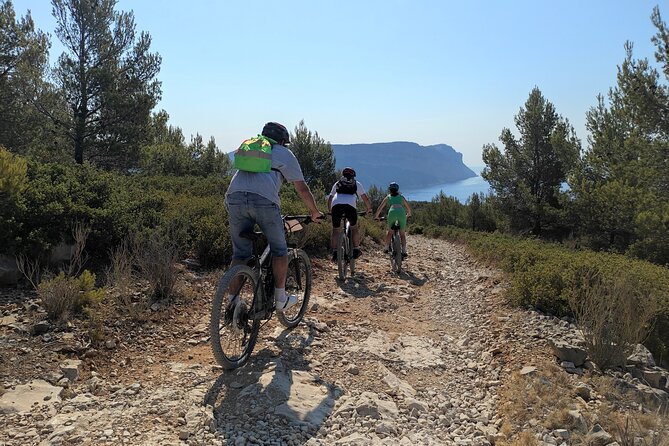 Cassis : Two Calanques Tour by Electric Mountain Bike - Why this is a good way to see Cassis