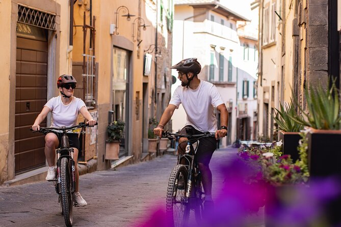 Castiglion Fiorentino - eBike tour in the tuscan countryside - Guides Christian and Valentin make a difference