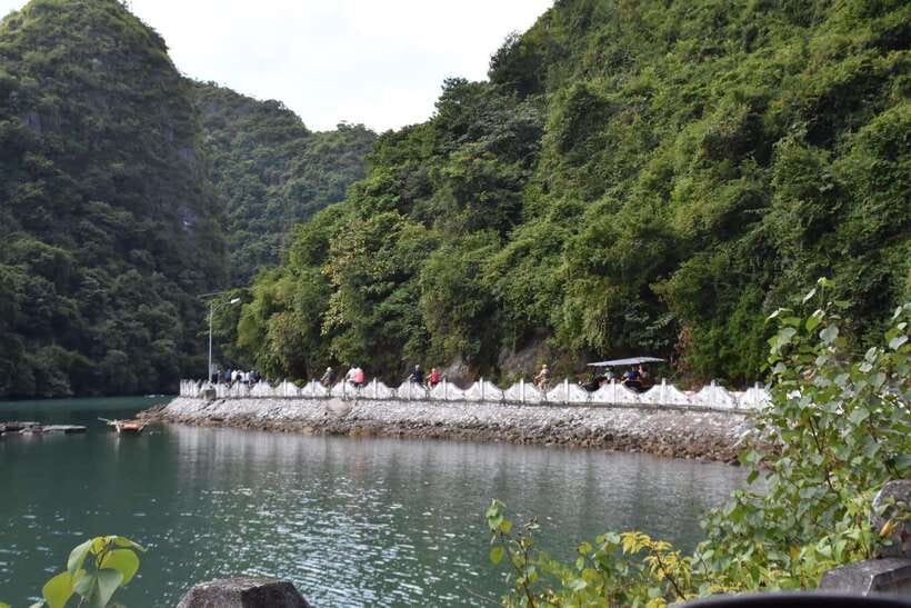 Cat Ba: Lan Ha, HaLong bay full day- biking, kayaking, lunch - Cycling into Viet Hai village