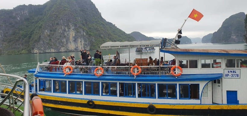 Cat Ba: Lan Ha, HaLong bay full day- biking, kayaking, lunch - Limestone islands and the changing kayaking plan