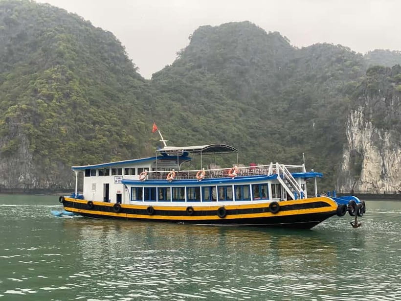 CAT BA: LAN HA & HALONG BAY – KAYAK, BIKE, LUNCH, SNORKEL - The ride back and the optional plankton night