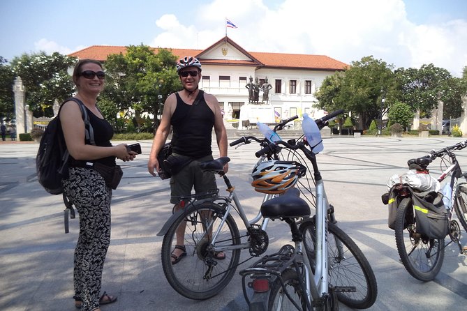 Chiang Mai City Culture Half-Day Cycling Tour - From Alleys to Silversmiths and Local Markets
