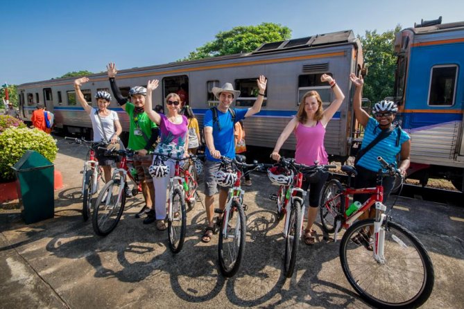 Chiang Mai Countryside Guided Bike Tour - Back roads toward Doi Suthep and Wat Umong