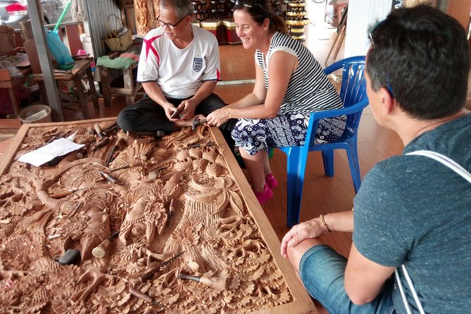 Chiang Mai Paradise Full-Day Cycling Adventure Tour - Temples, paper garlands, and quiet cultural lessons