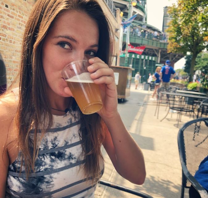 Chicago: Bikes, Bites, and Views Biking Tour - Adults - Guides make or break the day