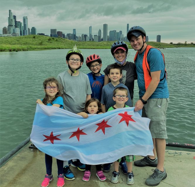 Chicago: Ultimate City Attractions Bike Tour - Museum Campus and Burnham Harbor by bicycle