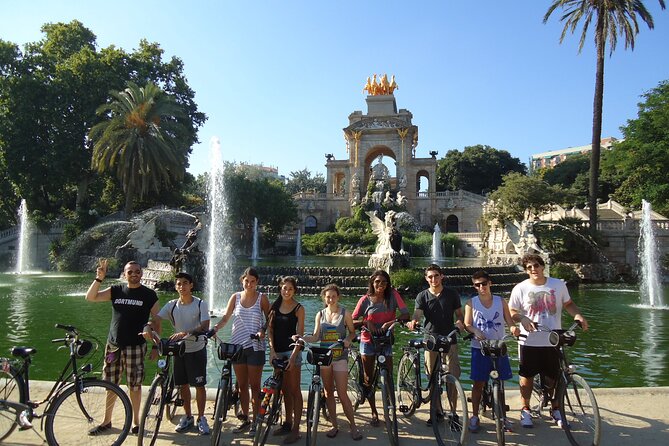 City Center Bike Tour in Barcelona - The beach route and Barceloneta