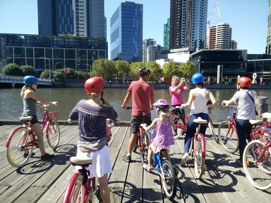 Classic Melbourne Bike tour - Yarra River views and the Royal Botanic Gardens