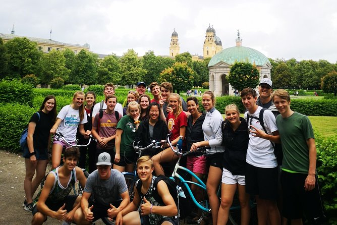 Classic Mike's Bike Tour daily @ 11.30 incl Beer Garden & Surfers - From Platzl to the royal squares