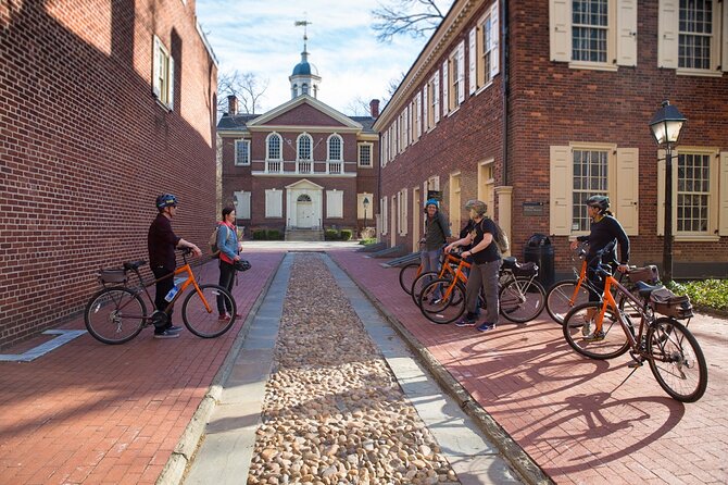 Classic Philadelphia City Bike Tour - South Street and Rittenhouse Square: two different sides of Philadelphia