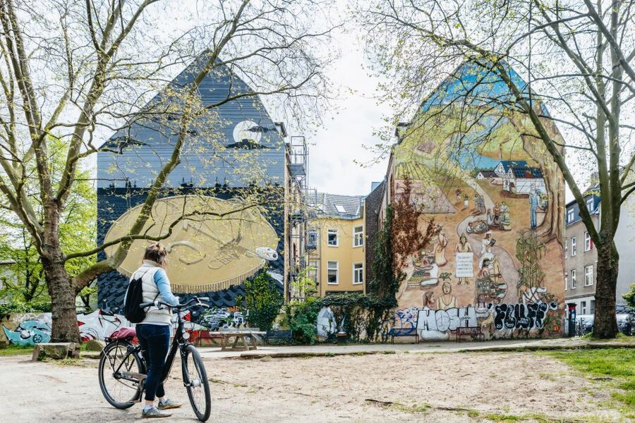 Cologne: Ehrenfeld Street Art Bike Tour - Key points at a glance