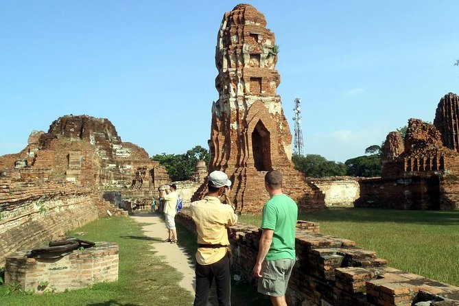 Colors of Ayutthaya Full-Day Bike Tour - Guide quality, group size, and lunch